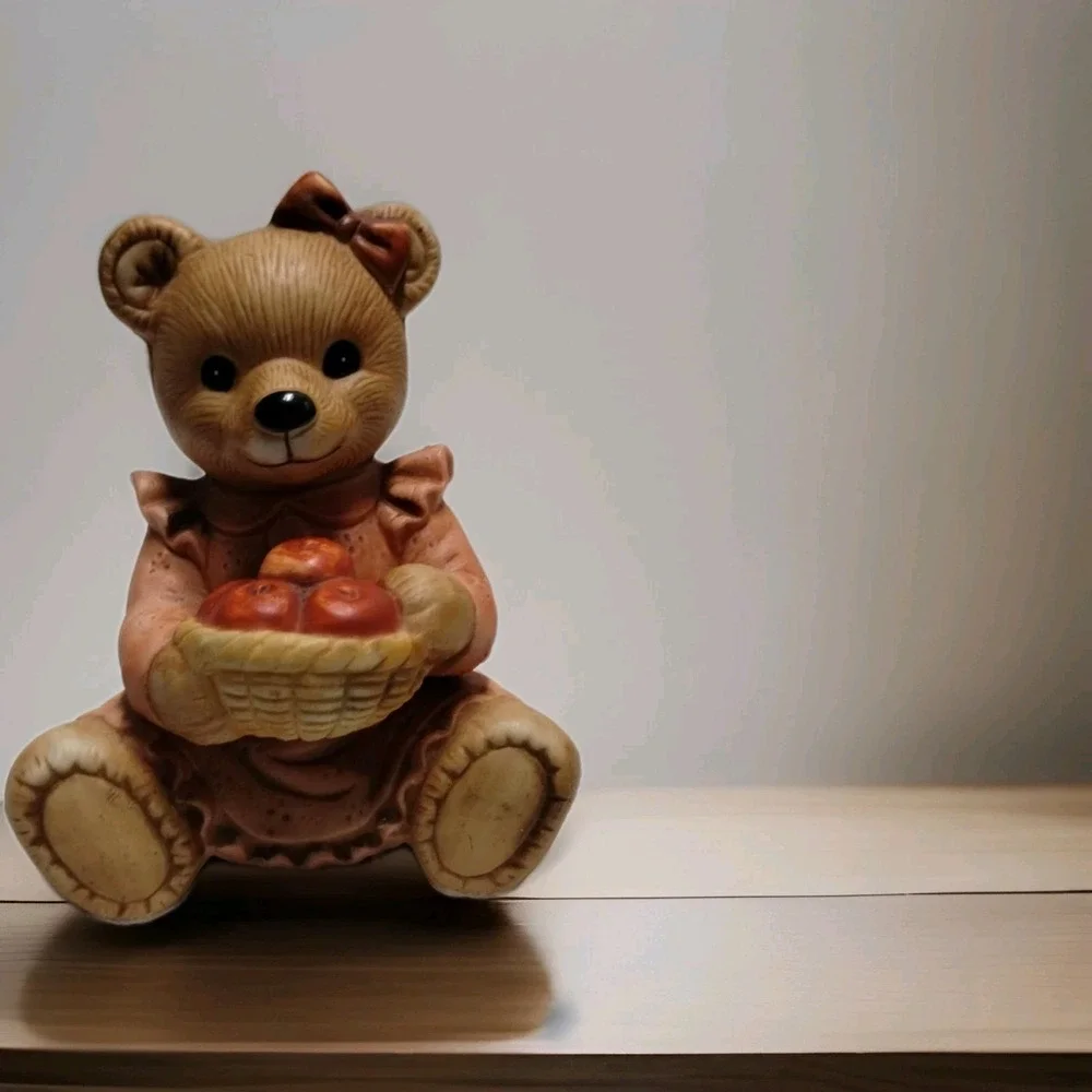 VTG Teddy Bear HOMCO Porcelain Figurine Basket‎ Apples #1405 Country Farm Fall